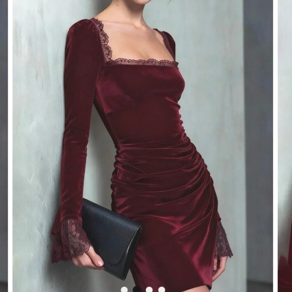 RIHOAS Wine Red Velour Square Neck Mini Dress Size large